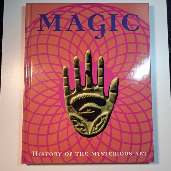 MAGIC History Of The Mysterious Art - Picture 9 of 15